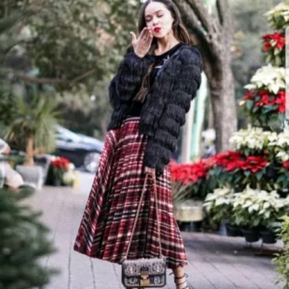 Zara red/gold pleated metallic midi skirt - Picture 2 of 7